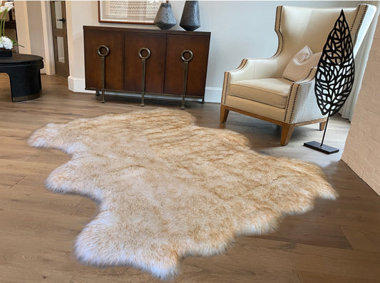 Faux sheepskin rug Free Shape Sexto Six Pelt 6'X6' (180cm x 180cm)