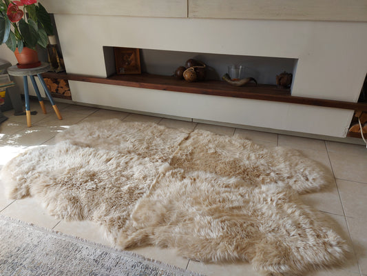 Genuine Sheepskin Quarto-Four Pelt 3'6''x5'6'' (105cm x 170cm)