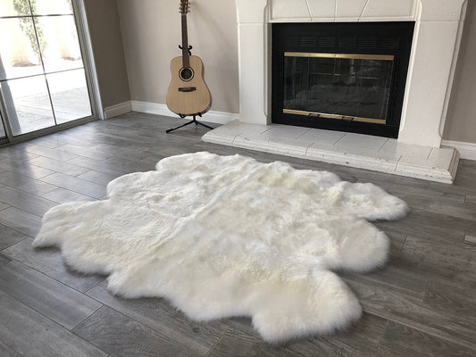 Genuine Sheepskin Sexto-Six Pelt 5'7''x5' (170cm x 150cm)