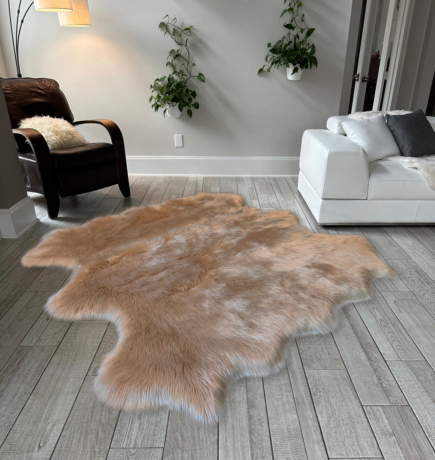 Faux  sheepskin rug Free Shape  Sexto Six Pelt 6'X6' (180cm x 180cm)