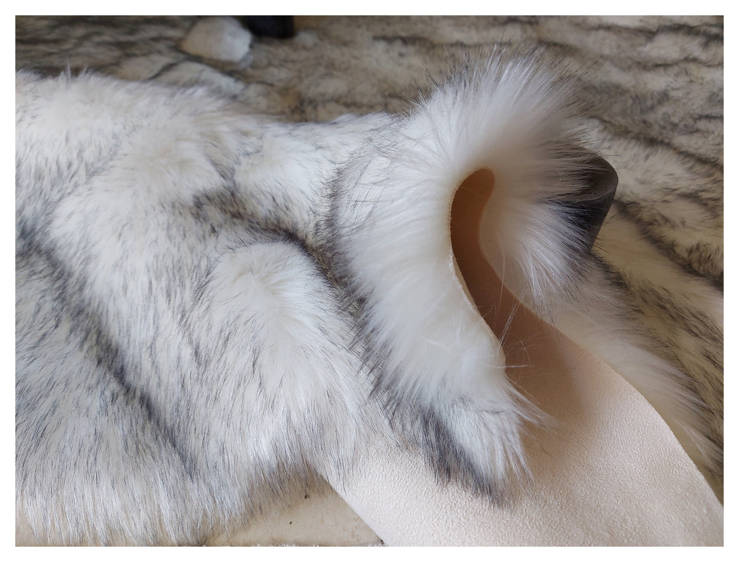 Faux  sheepskin rug Free Shape Two Pelt Side by Side 3'X4'(90cm x 120cm)