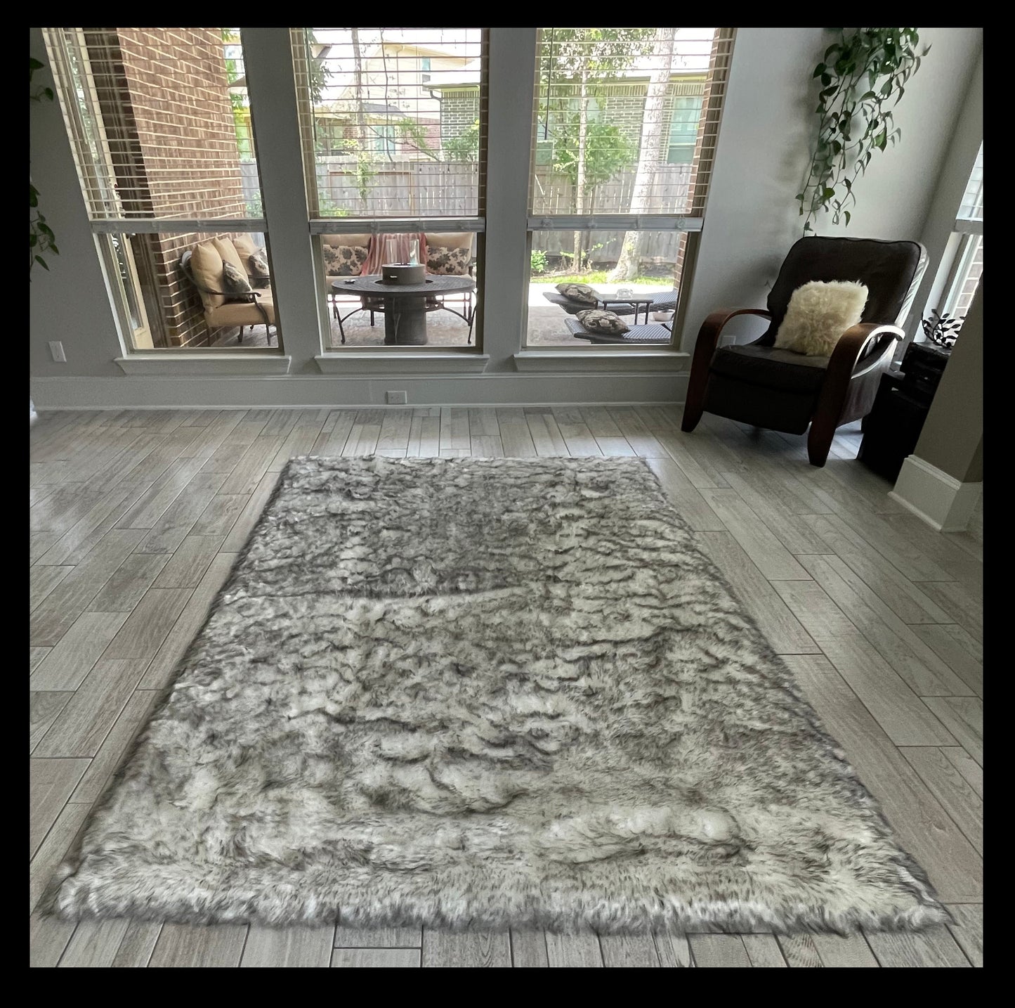 Faux sheepskin rug Rectangle Shaped 5'X8' (160cm x 240cm)